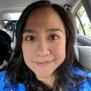 Meet your Posher, Yesenia